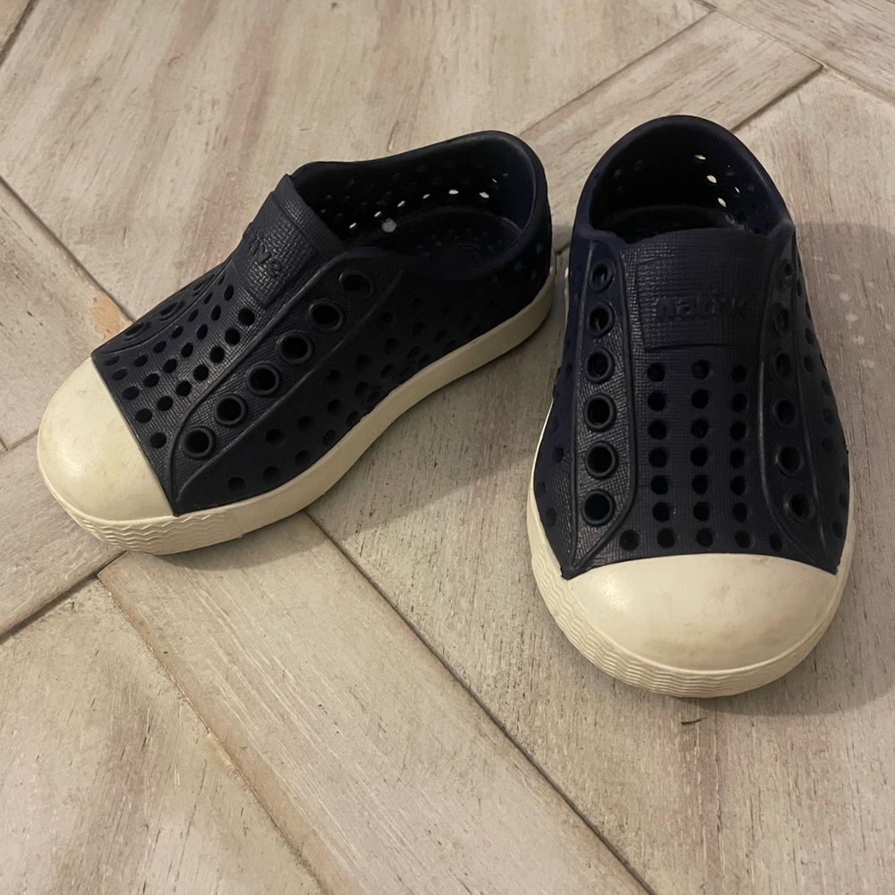 Native Kids Navy and White Slip-On Sneakers